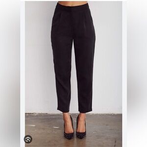Vetta The Every Day Pant in Black crop sz 0